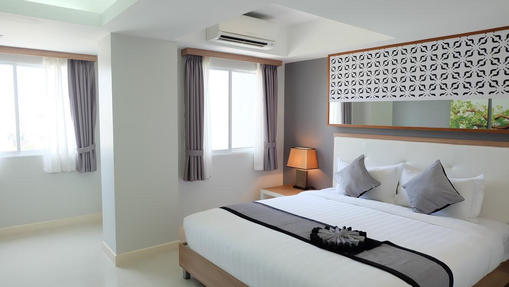 Racha Residence Си Рача Екстериор снимка