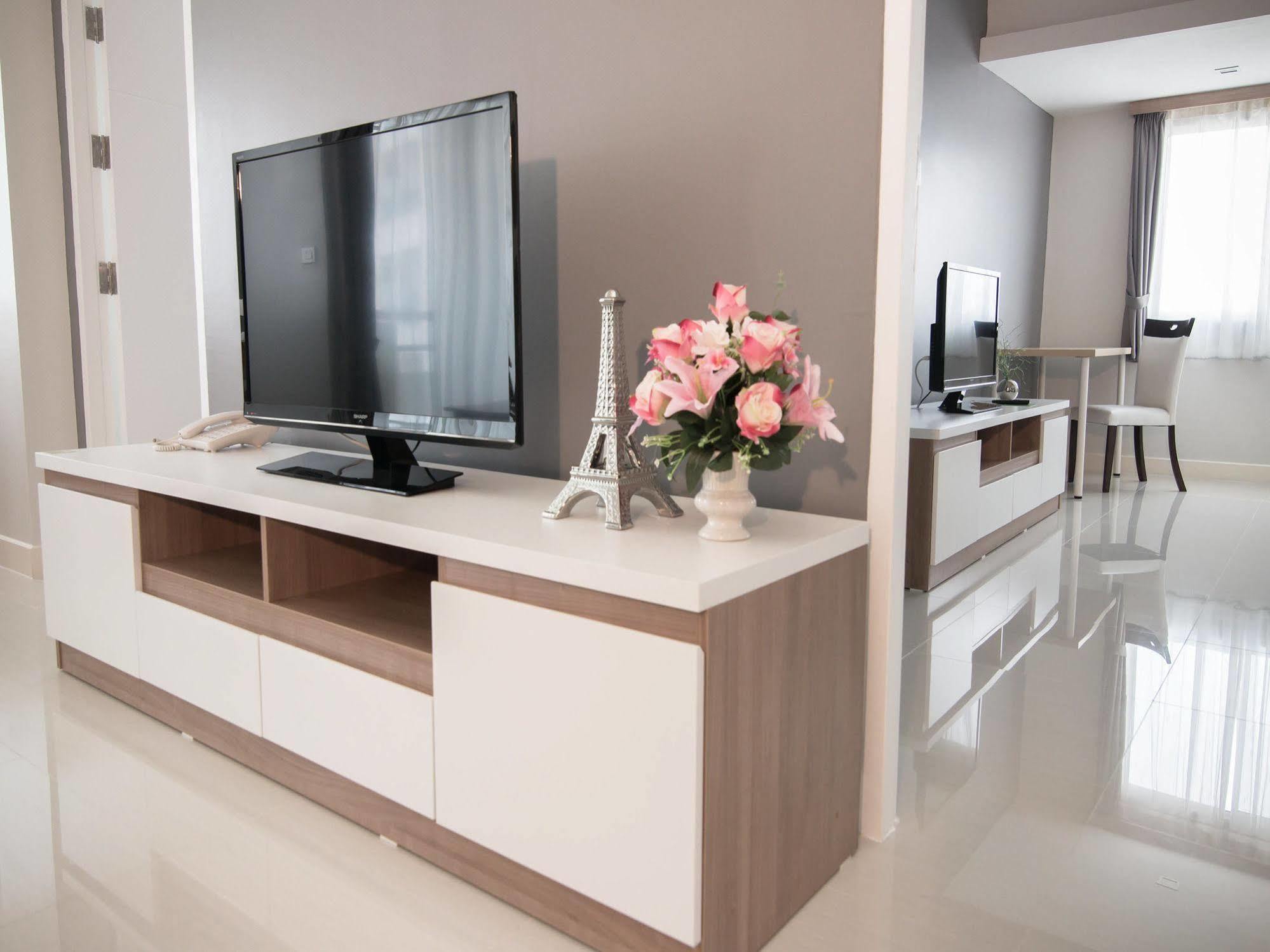 Racha Residence Си Рача Екстериор снимка