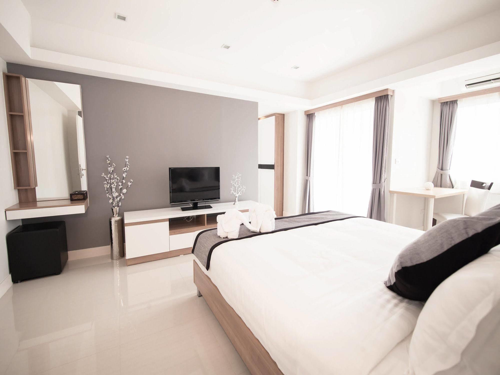 Racha Residence Си Рача Екстериор снимка